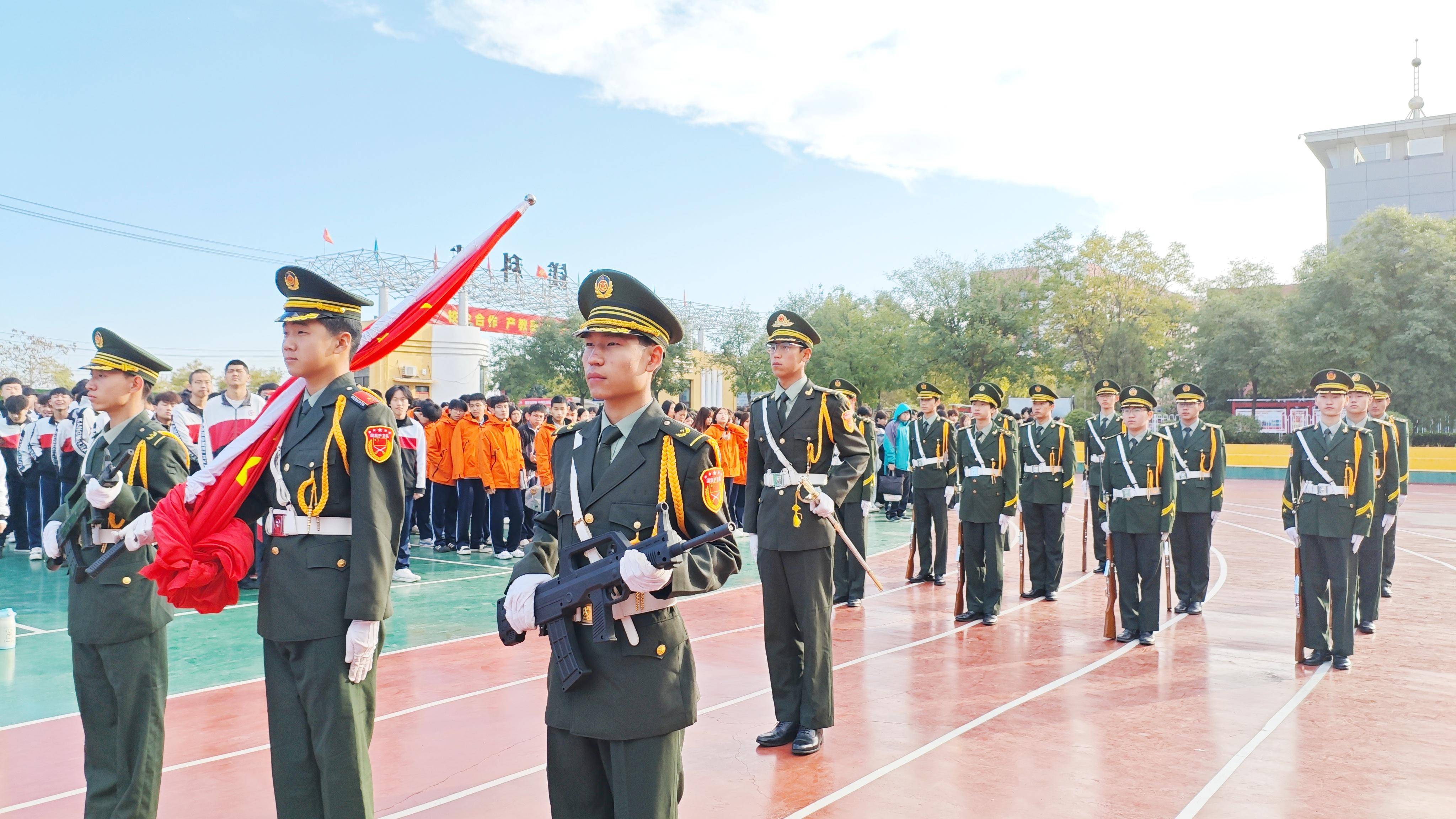 铭记峥嵘岁月,传承红色力量|山西康镁技工学校举行主题升旗仪式
